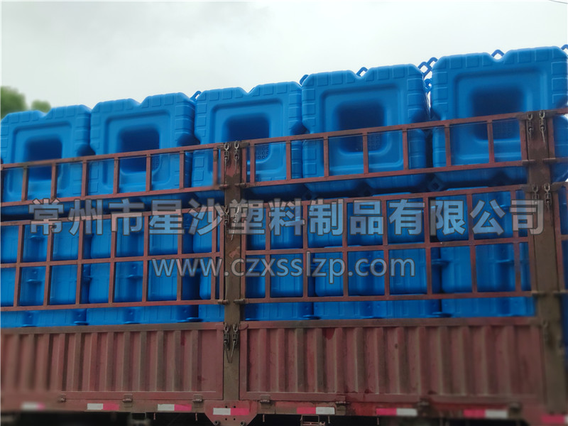 河南洛陽(yáng)加強(qiáng)型大浮筒發(fā)貨-常州市星沙塑料制品有限公司2