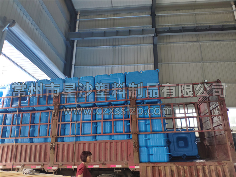 河南洛陽(yáng)加強(qiáng)型大浮筒發(fā)貨-常州市星沙塑料制品有限公司9