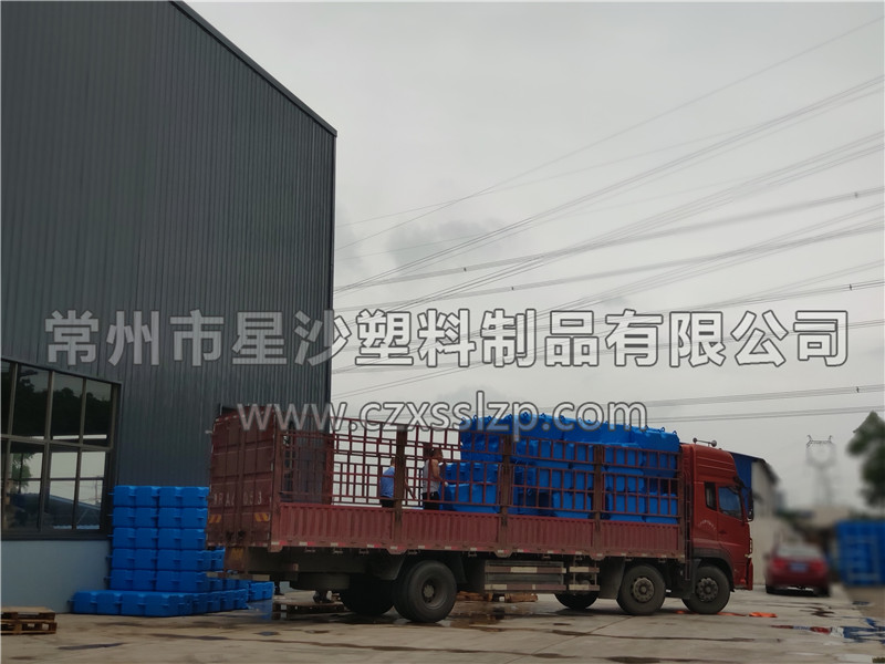 河南洛陽(yáng)加強(qiáng)型大浮筒發(fā)貨-常州市星沙塑料制品有限公司5