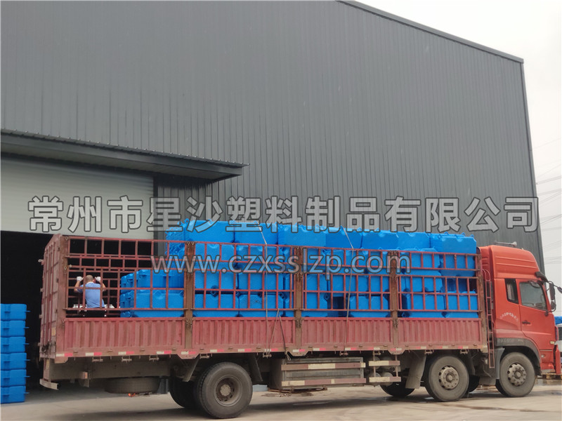 河南洛陽(yáng)加強(qiáng)型大浮筒發(fā)貨-常州市星沙塑料制品有限公司10