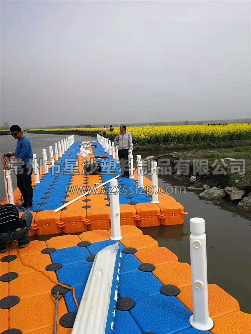 常州市星沙塑料制品有限公司客戶(hù)案例-江蘇興化浮橋4